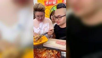 娱乐吃瓜酱芒果,揭秘娱乐圈那些鲜为人知的幕后故事